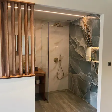 アパートホテル Bellagio Seaside